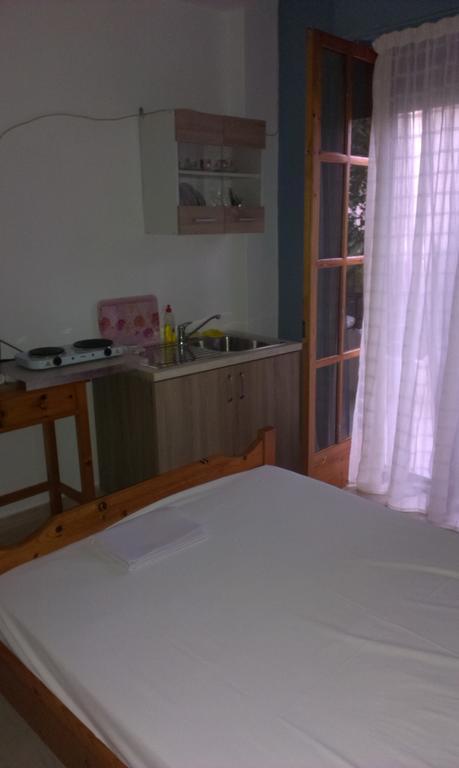 Virginia'S Rooms Plataria Rum bild